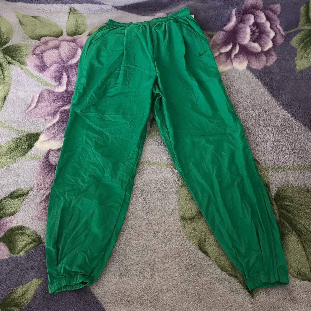 Nike Vintage 90’s Nylon Track Pant - Picture 4 of 14